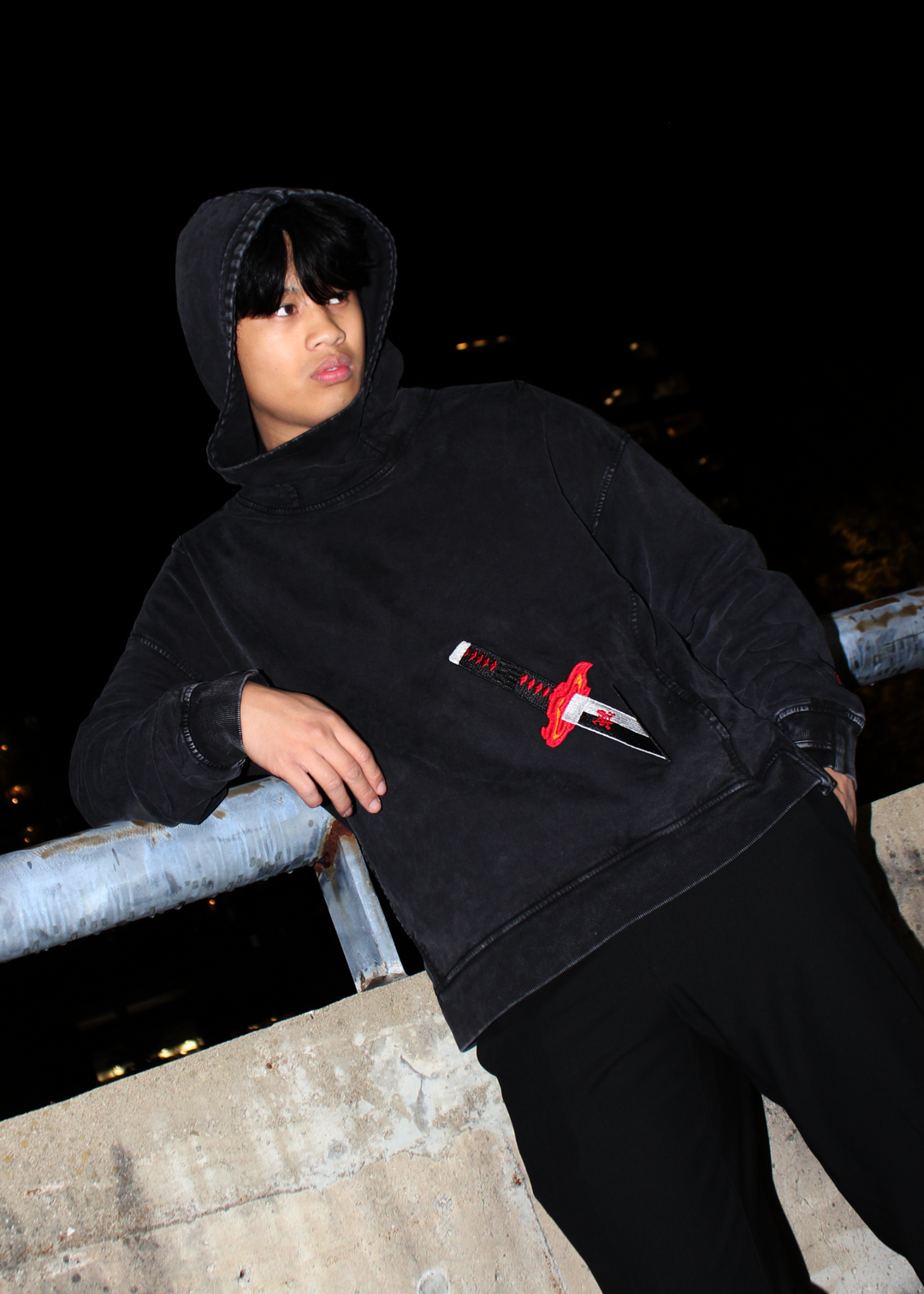 SUN BREATHING HOODIE