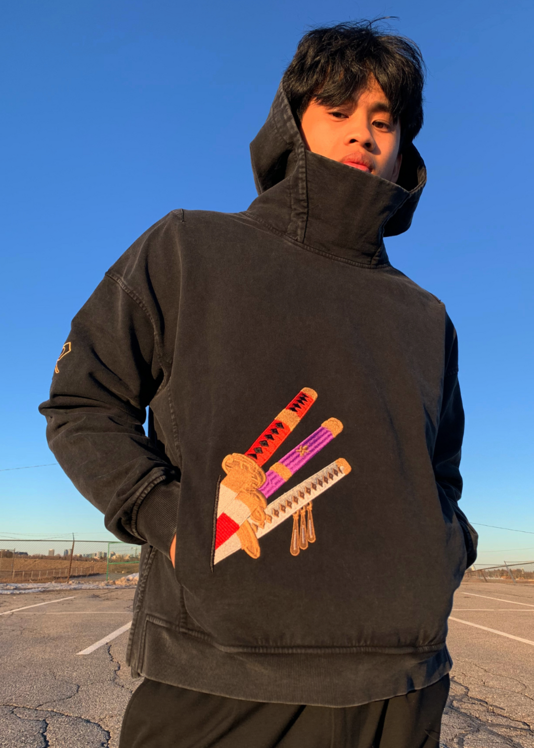PIRATE HUNTER HOODIE 2.0